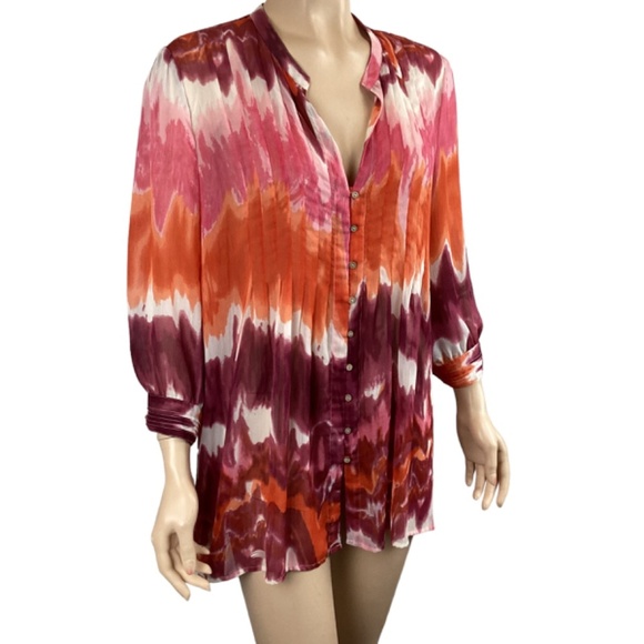 Cynthia Steffe Watercolor Sheer Tunic Top in a size‎ Medium Pink & Orange - Picture 3 of 9